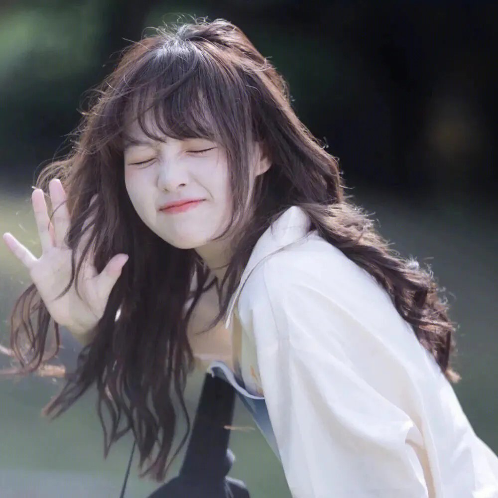 我成了女明星的契约情侣